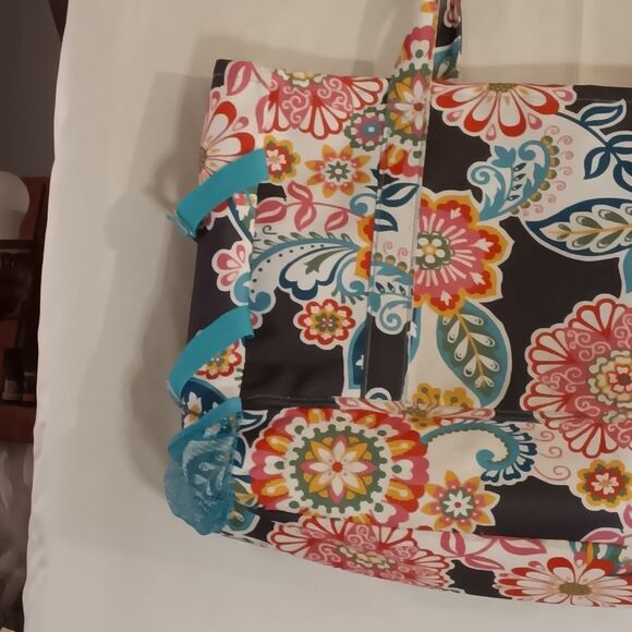 Waverly Fabric Multi Color Floral Waterproof Beach Tote Bag 14x18 - Picture 4 of 7